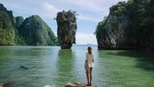 minJames Bond Island